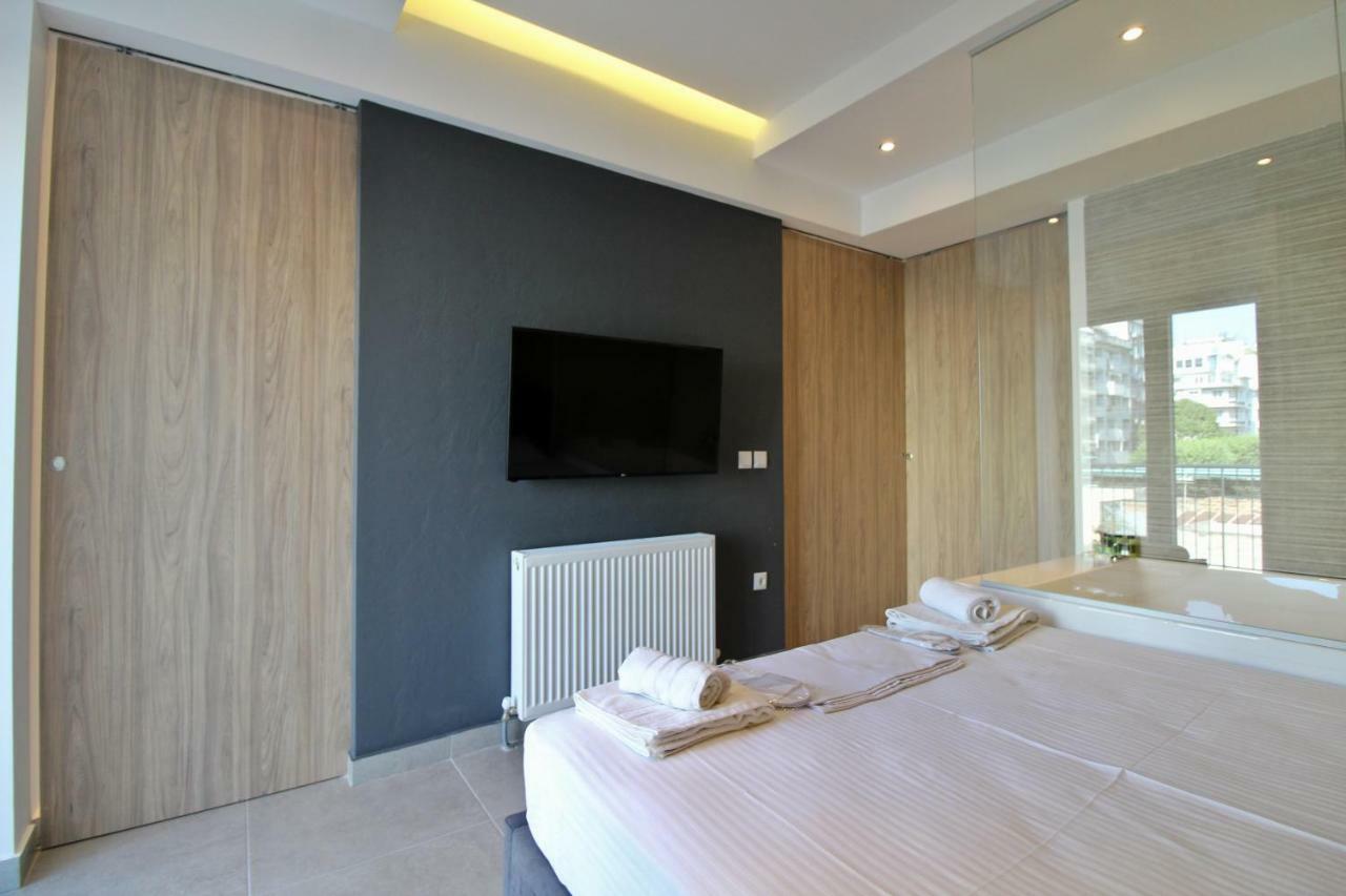 Yellow Group Mesitiki Apartment